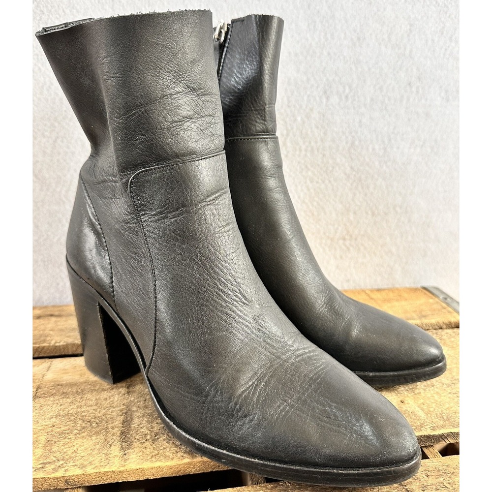 TOPSHOP Black Heeled City Boots Women's  8.5 / 39 Office Career Soft Leather